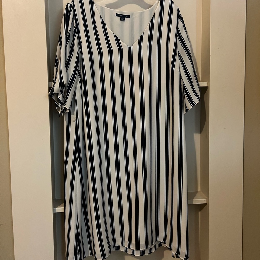 Navy blue and white striped dress from Tommy Hilfiger, size XL